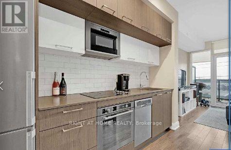 609 - 4800 Highway 7 Road, Vaughan, Ontario L4H 1H8 - Photo 5 - N12587266