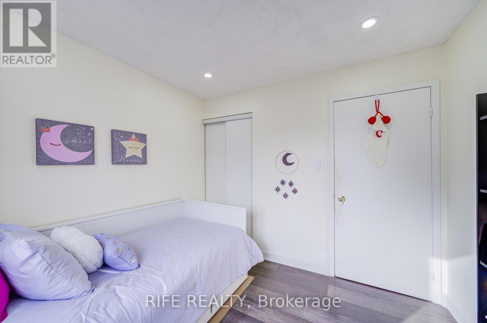 1033 - 75 Weldrick Road E, Richmond Hill, Ontario L4C 0H9 - Photo 18 - N12587282