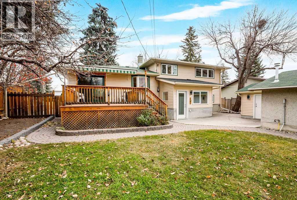 6407 Lombardy Crescent Sw, Calgary, Alberta  T3E 5R3 - Photo 26 - A2271801