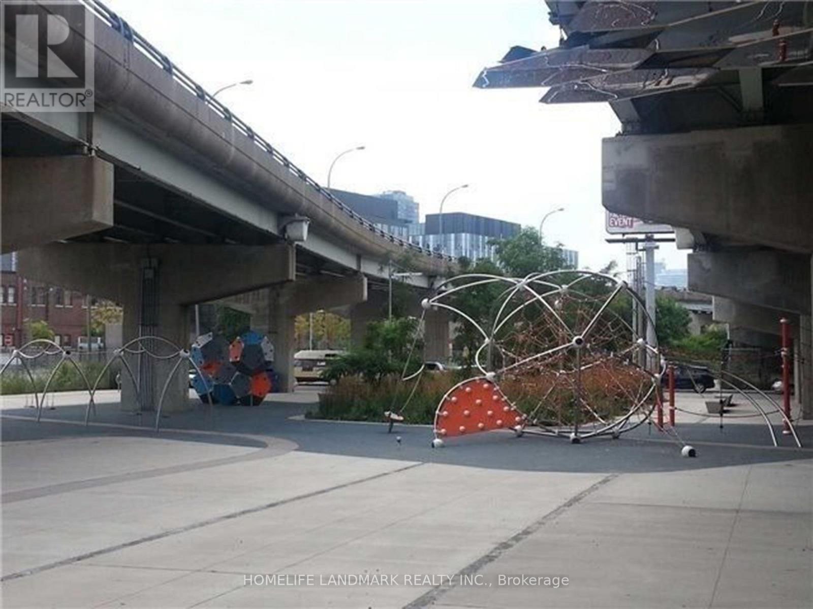 1312 - 51 Trolley Crescent, Toronto, Ontario M5A 0E9 - Photo 17 - C12587306