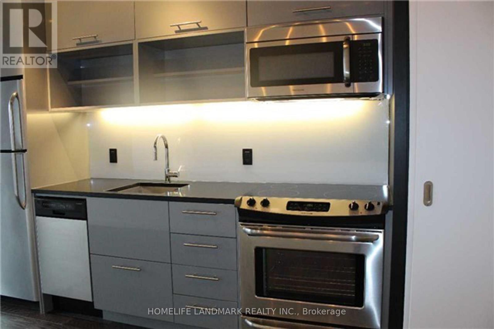 1312 - 51 Trolley Crescent, Toronto, Ontario M5A 0E9 - Photo 5 - C12587306