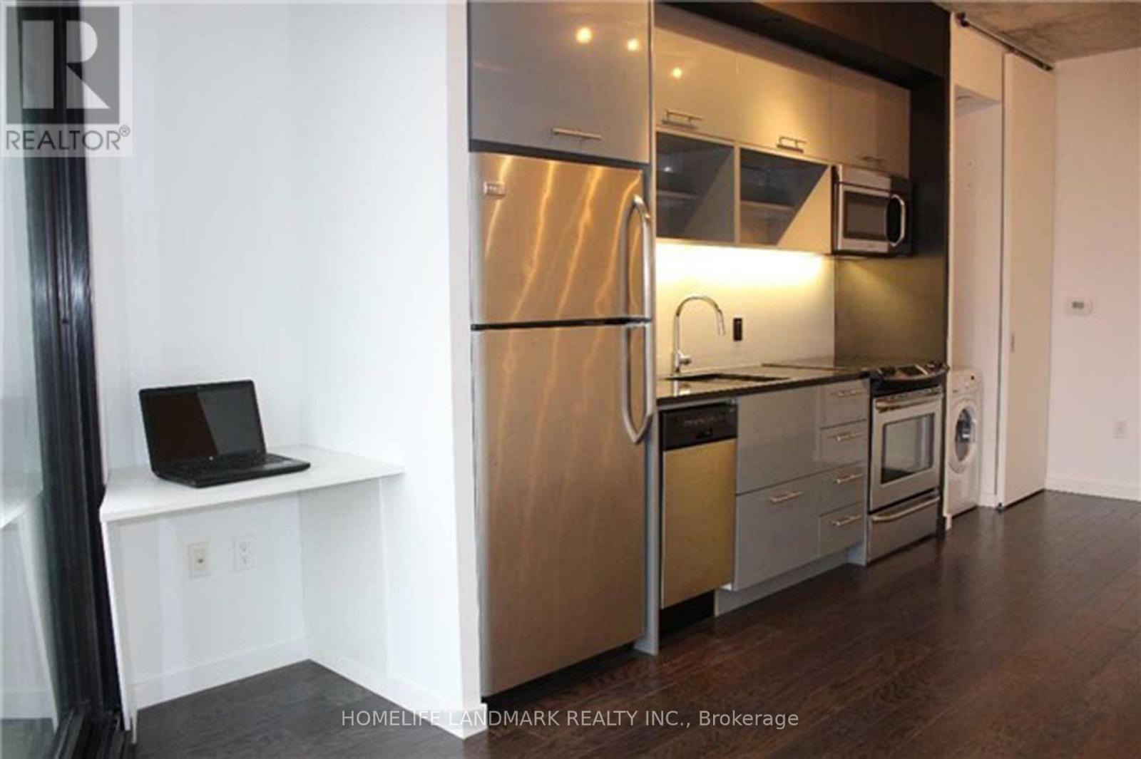 1312 - 51 Trolley Crescent, Toronto, Ontario M5A 0E9 - Photo 6 - C12587306