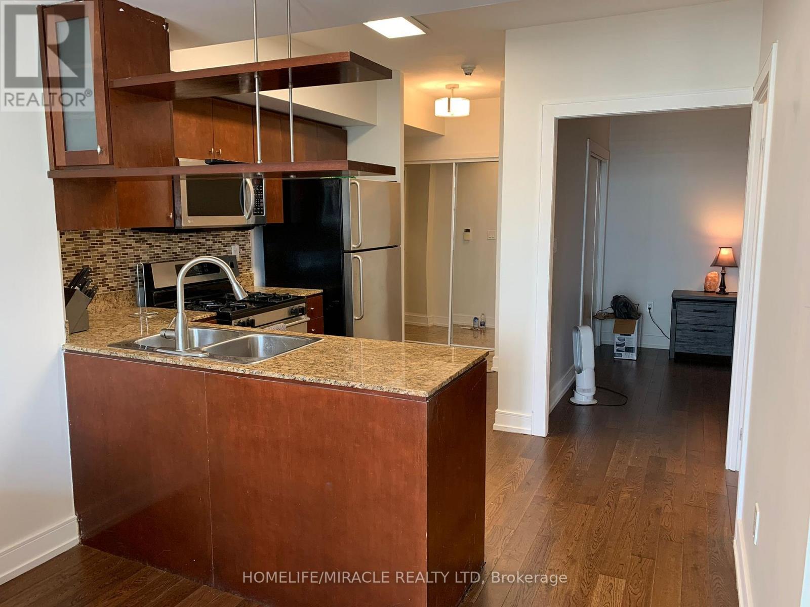 2805 - 35 Mariner Terrace, Toronto, Ontario M5V 3V9 - Photo 4 - C12587314