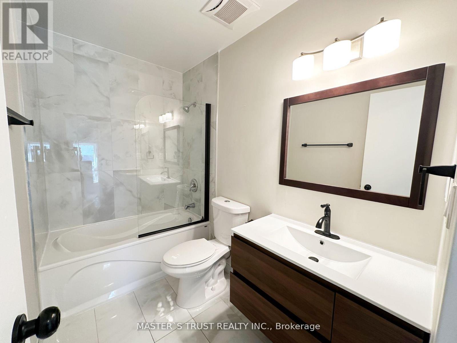 802 Greenfield Crescent, Newmarket, Ontario L3Y 3B3 - Photo 15 - N12587304