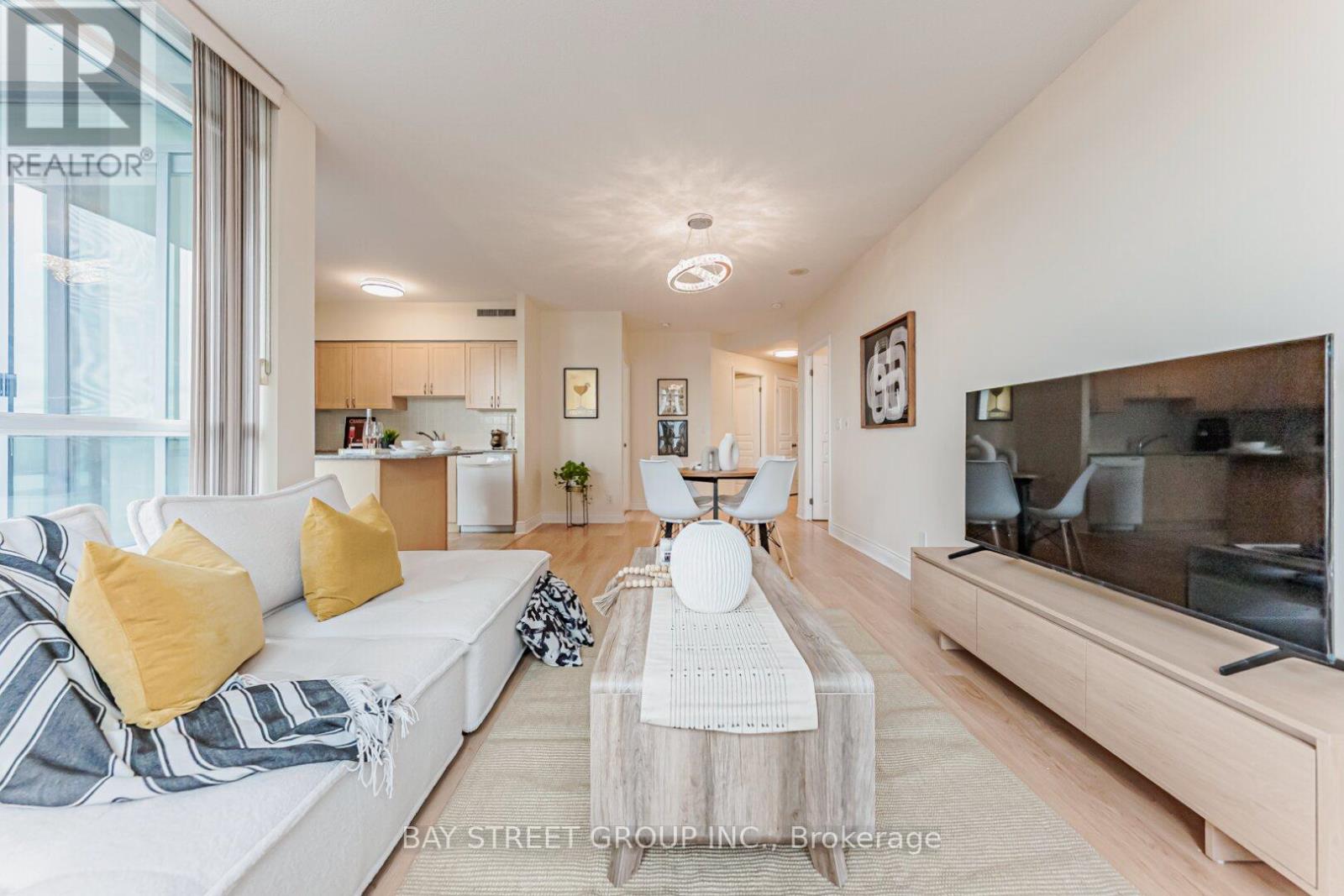 905 - 75 South Town Center Boulevard, Markham, Ontario L6G 0B3 - Photo 10 - N12587312