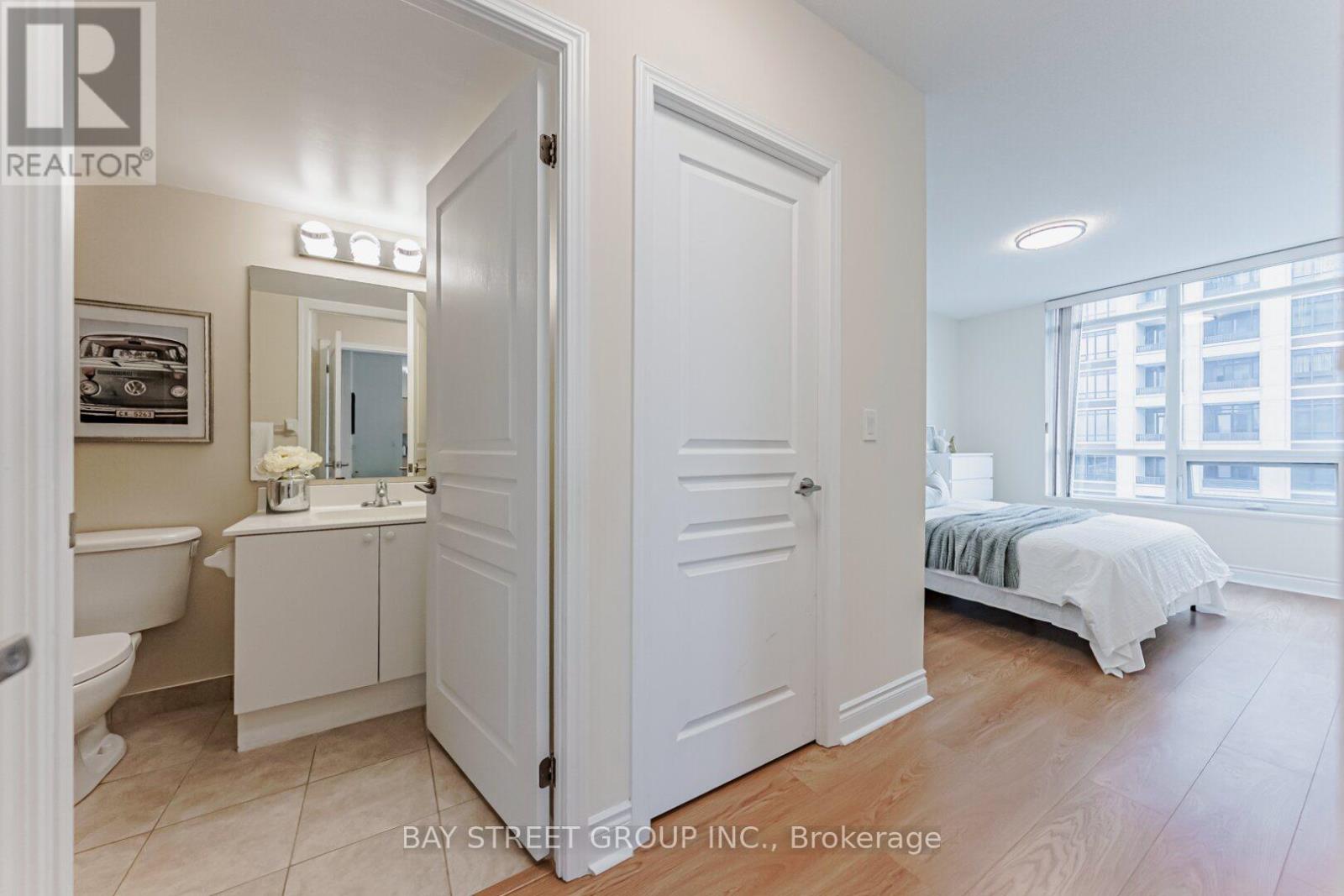 905 - 75 South Town Center Boulevard, Markham, Ontario L6G 0B3 - Photo 11 - N12587312