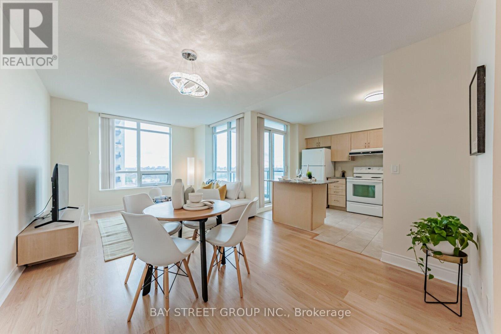 905 - 75 South Town Center Boulevard, Markham, Ontario L6G 0B3 - Photo 25 - N12587312