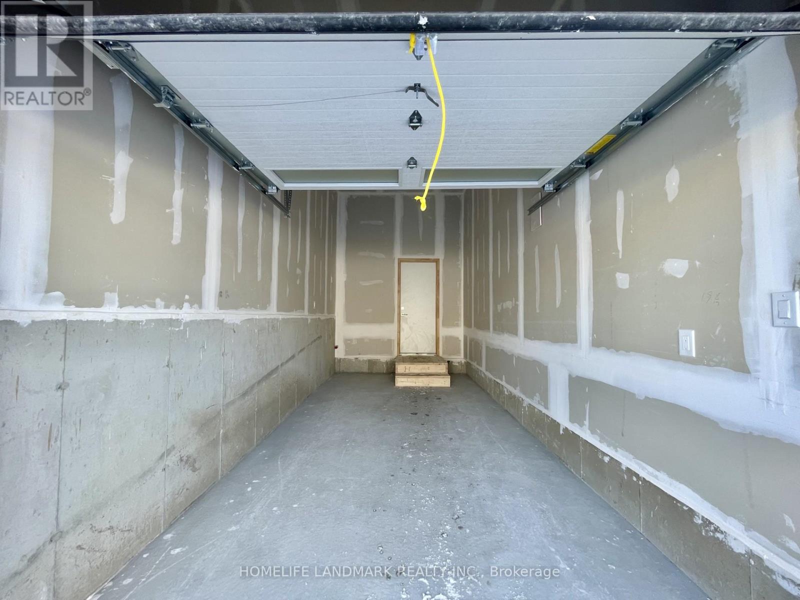 Basement - 19 Gateway Drive, Barrie, Ontario L9J 0Y1 - Photo 16 - S12587316