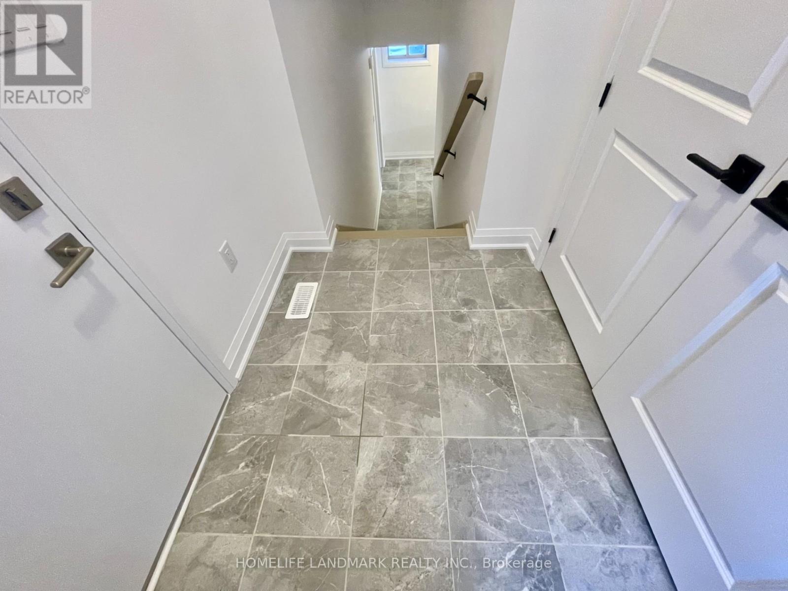 Basement - 19 Gateway Drive, Barrie, Ontario L9J 0Y1 - Photo 3 - S12587316