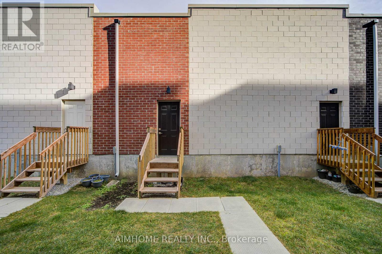 135 Frederick Tisdale Drive, Toronto, Ontario M3K 0C6 - Photo 46 - W12587290