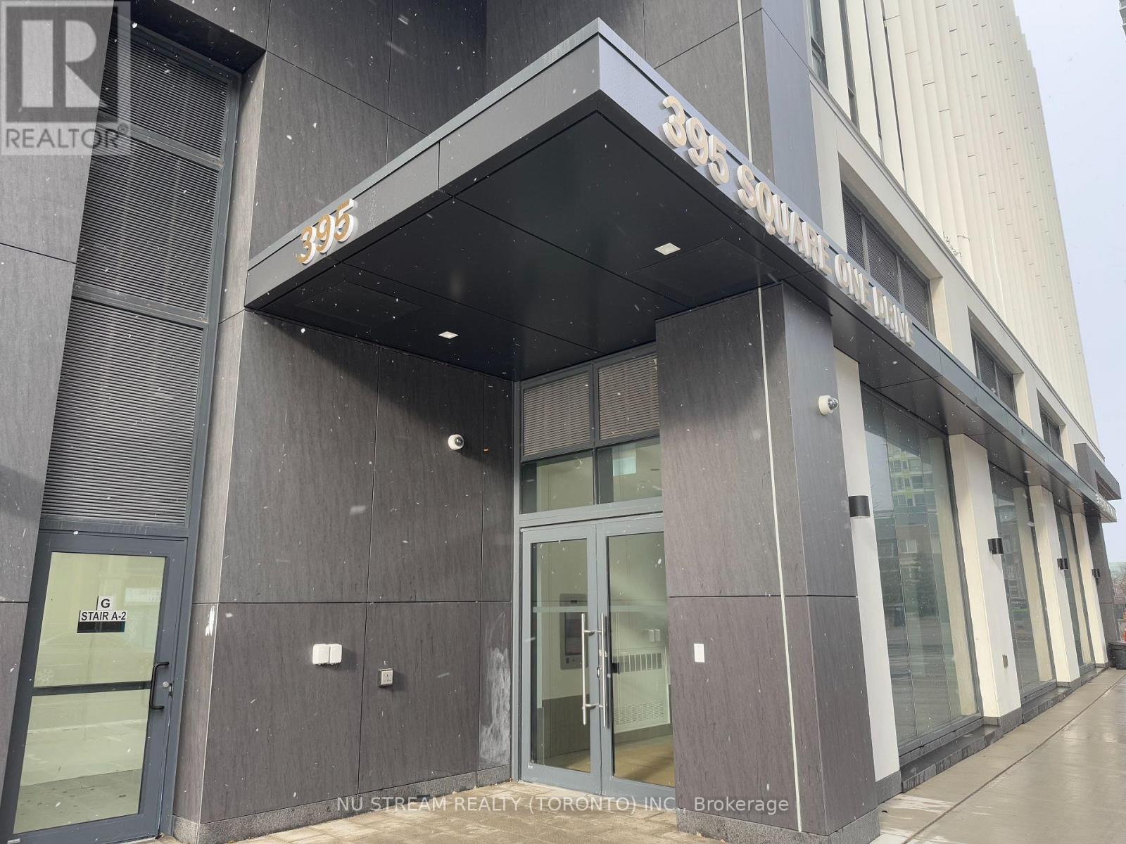 2209 - 395 Square One Drive, Mississauga, Ontario L5B 0C6 - Photo 2 - W12587308