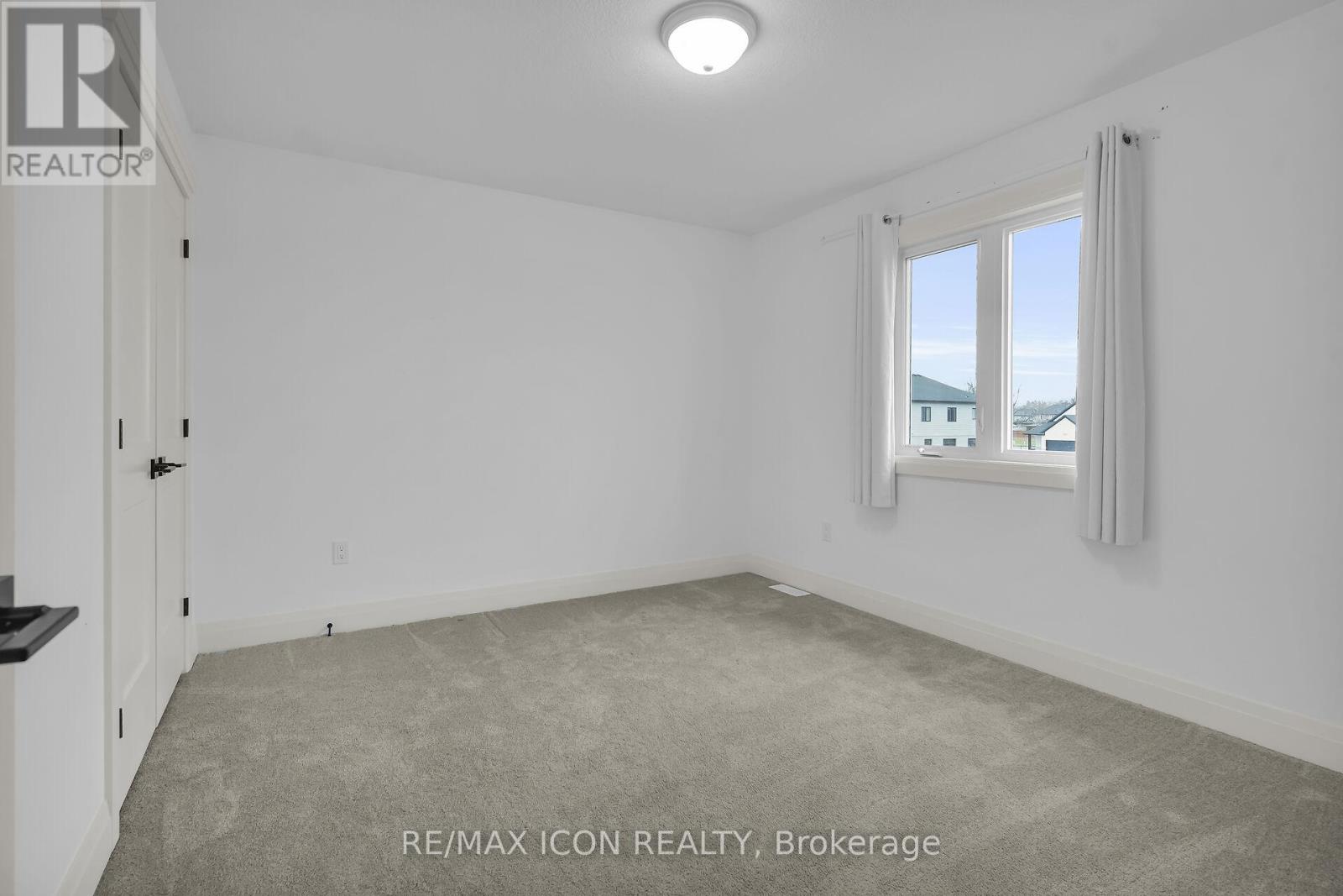 24 Rosina Lane, Zorra, Ontario N0M 2M0 - Photo 18 - X12587320