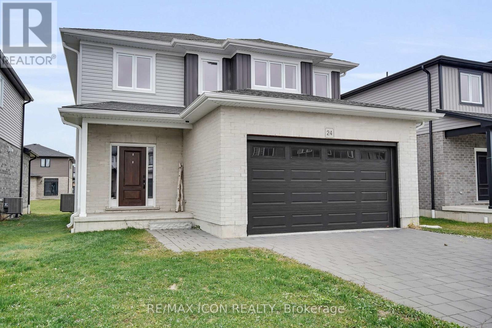 24 Rosina Lane, Zorra, Ontario N0M 2M0 - Photo 2 - X12587320