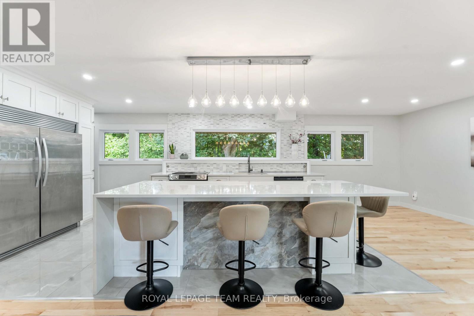 15 Leacock Drive, Ottawa, Ontario K2K 1R6 - Photo 13 - X12587334