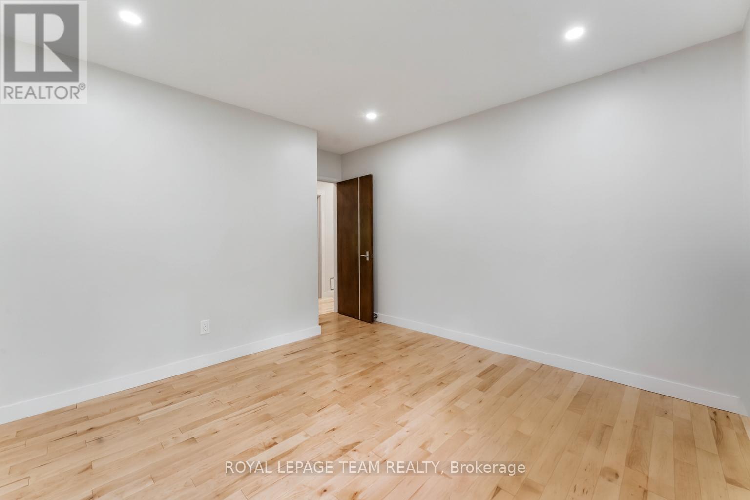 15 Leacock Drive, Ottawa, Ontario K2K 1R6 - Photo 27 - X12587334