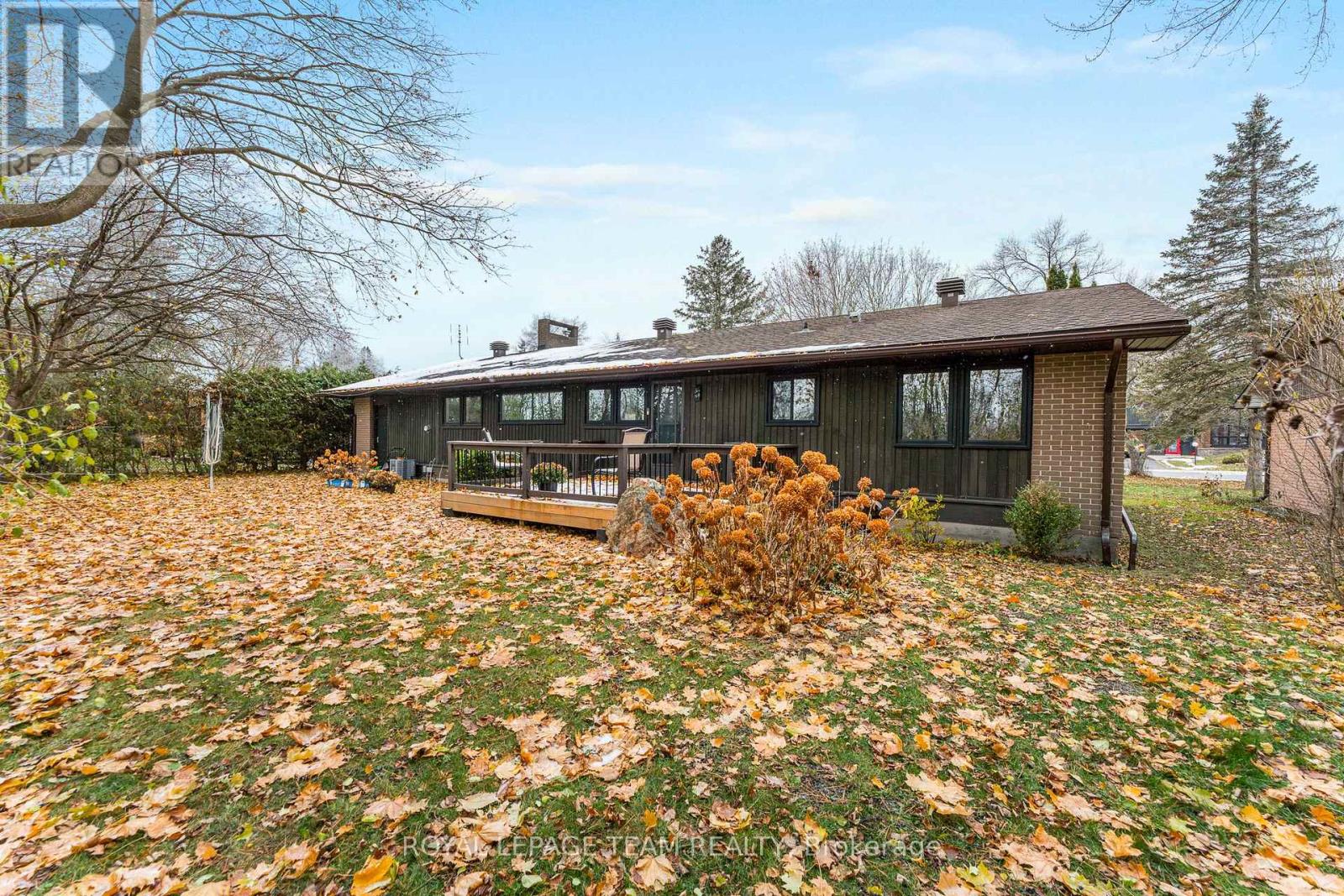 15 Leacock Drive, Ottawa, Ontario K2K 1R6 - Photo 40 - X12587334