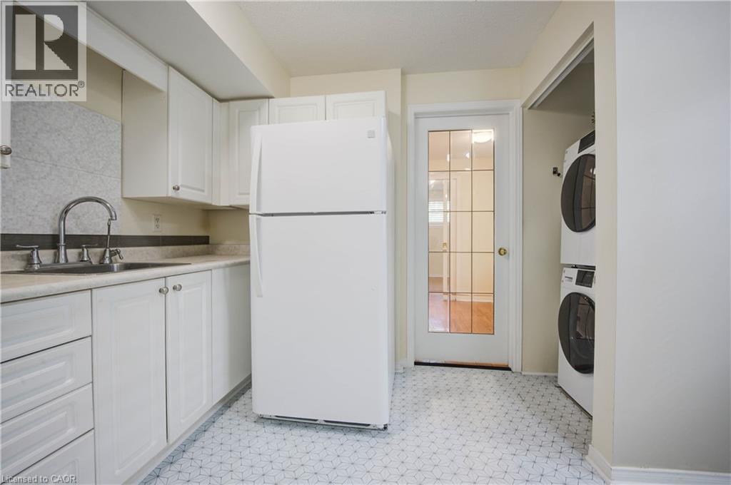 139 Brighton Street Unit# 4c, Waterloo, Ontario N2J 4Z5 - Photo 10 - 40789197