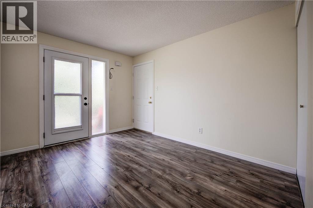 139 Brighton Street Unit# 4c, Waterloo, Ontario N2J 4Z5 - Photo 5 - 40789197