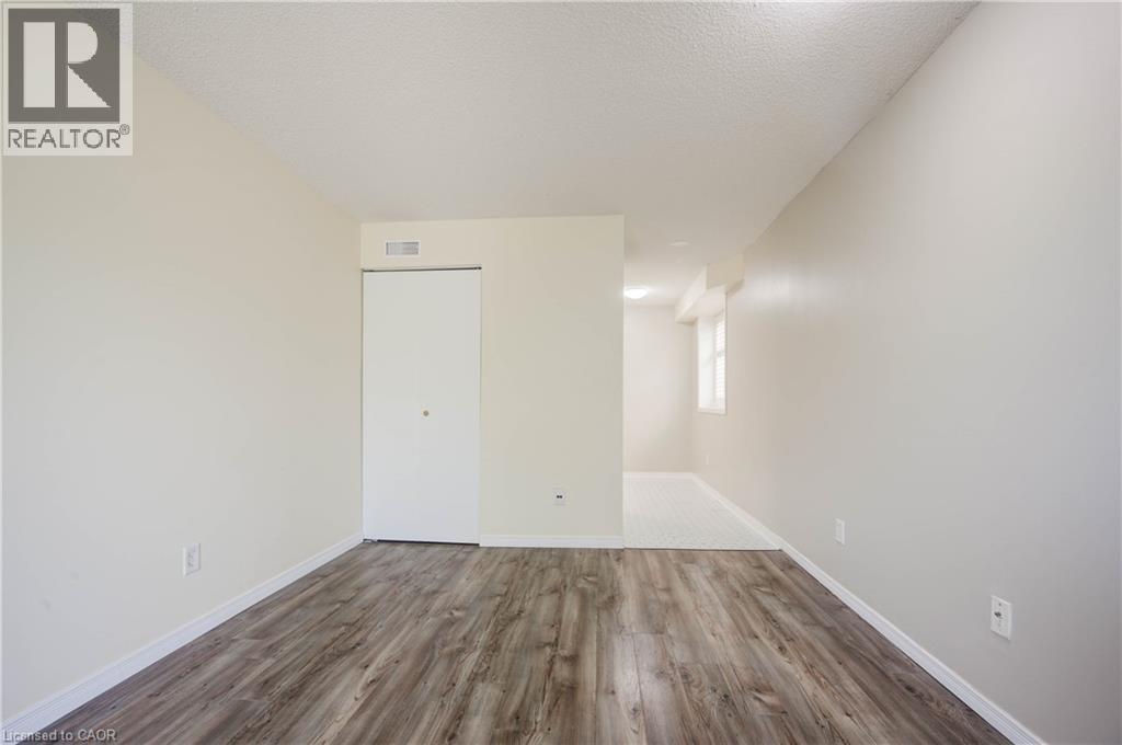 139 Brighton Street Unit# 4c, Waterloo, Ontario N2J 4Z5 - Photo 4 - 40789197