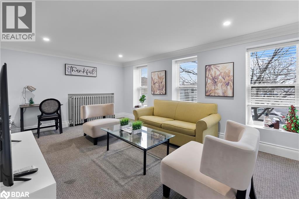 5858 Ferry Street Unit# 1, Niagara Falls, Ontario L2G 1S9 - Photo 2 - 40790863