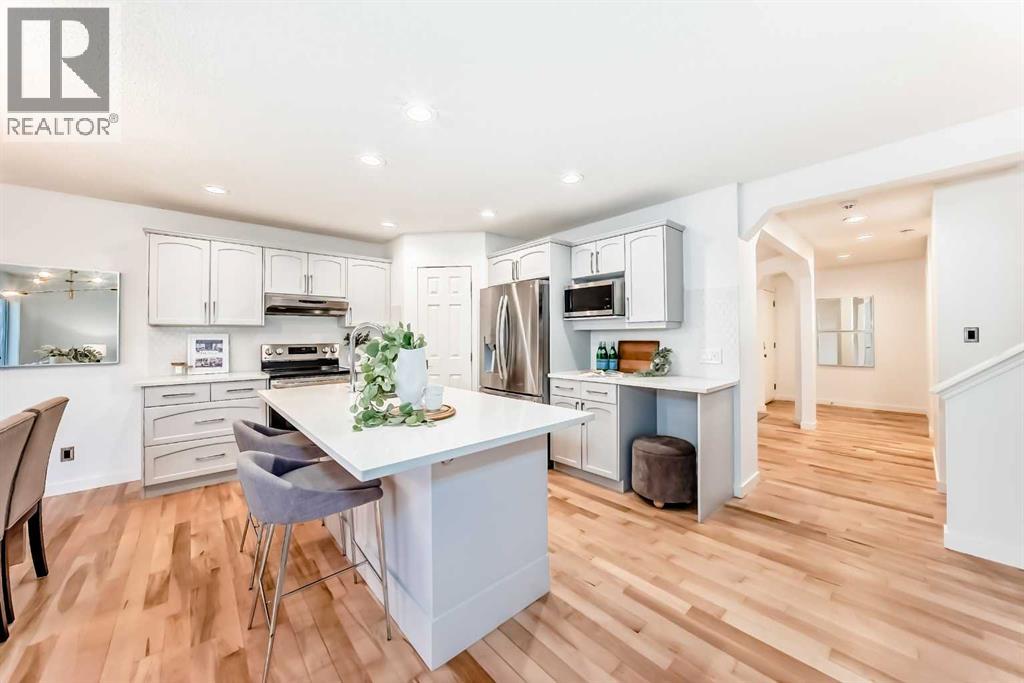 117 Chapalina Close Se, Calgary, Alberta  T2X 3W4 - Photo 8 - A2272067