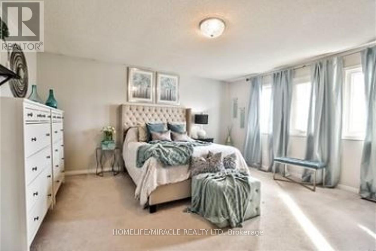 174 Torrance Woods, Brampton, Ontario  L6Y 4K1 - Photo 16 - W12587322