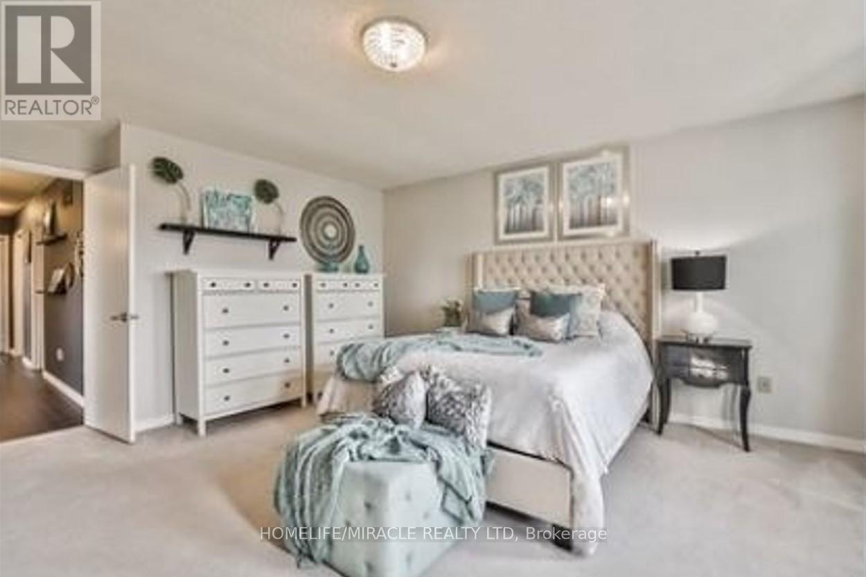 174 Torrance Woods, Brampton, Ontario  L6Y 4K1 - Photo 17 - W12587322