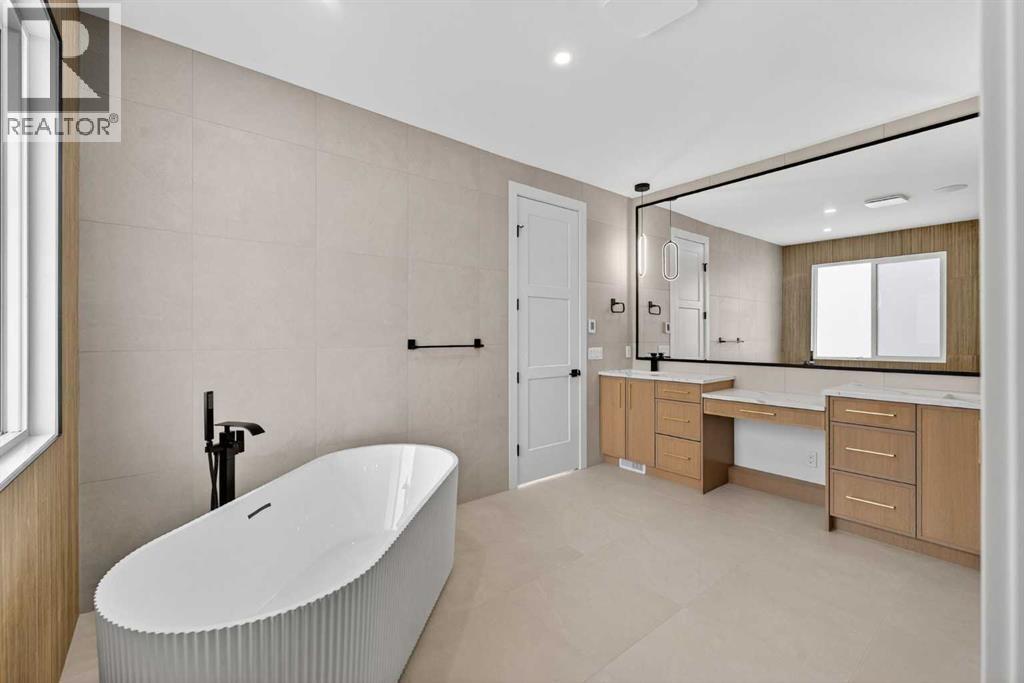 960 South Shore Terrace, Chestermere, Alberta  T1X 2S2 - Photo 32 - A2273181