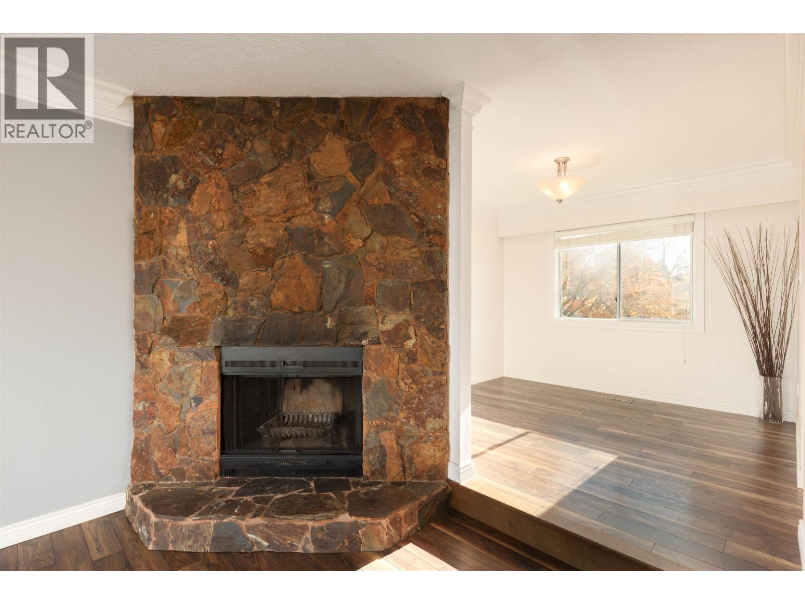 20898 125 Avenue, Maple Ridge, British Columbia  V4R 2M7 - Photo 10 - R3068882