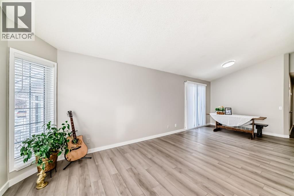 34 Erin Meadows Close Se, Calgary, Alberta  T2B 3E4 - Photo 13 - A2273056