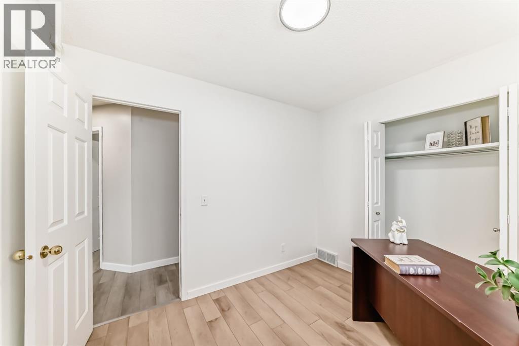 34 Erin Meadows Close Se, Calgary, Alberta  T2B 3E4 - Photo 23 - A2273056