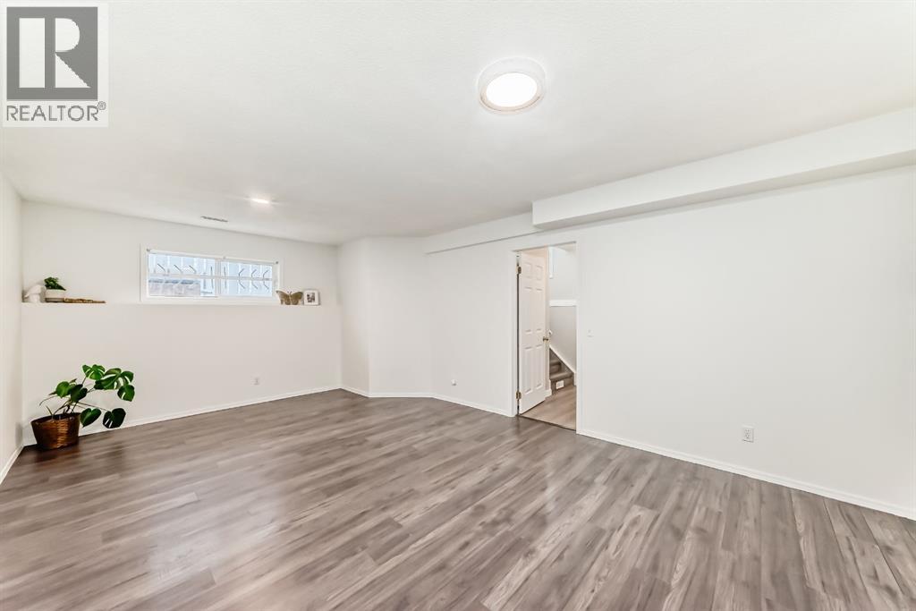 34 Erin Meadows Close Se, Calgary, Alberta  T2B 3E4 - Photo 30 - A2273056