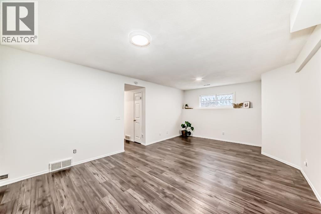 34 Erin Meadows Close Se, Calgary, Alberta  T2B 3E4 - Photo 29 - A2273056