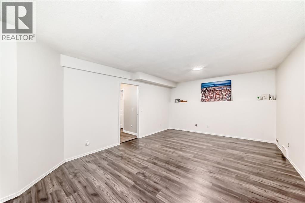 34 Erin Meadows Close Se, Calgary, Alberta  T2B 3E4 - Photo 31 - A2273056