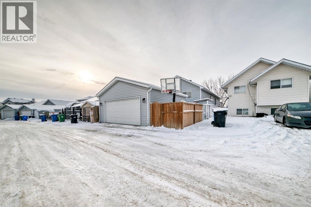 34 Erin Meadows Close Se, Calgary, Alberta  T2B 3E4 - Photo 45 - A2273056
