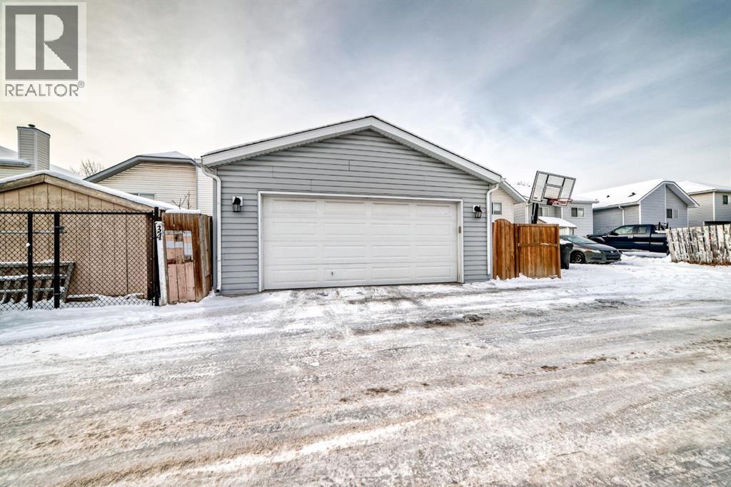 34 Erin Meadows Close Se, Calgary, Alberta  T2B 3E4 - Photo 44 - A2273056