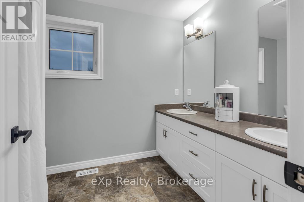 3 Morning Glory Drive, Tillsonburg, Ontario  N4G 5S8 - Photo 21 - X12587374