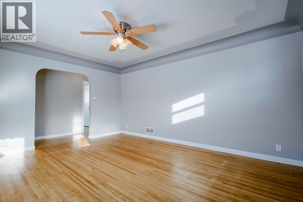 1126 8 Street Se, Calgary, Alberta  T2G 2Z7 - Photo 5 - A2273166