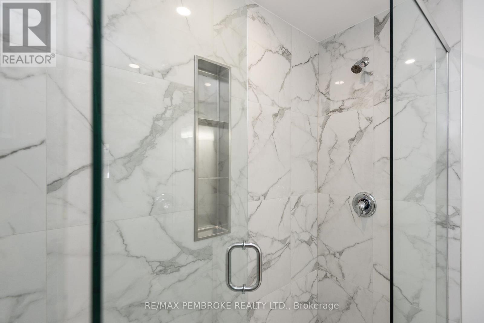 14 Jade Avenue, Petawawa, Ontario  K8H 0E5 - Photo 20 - X12587372