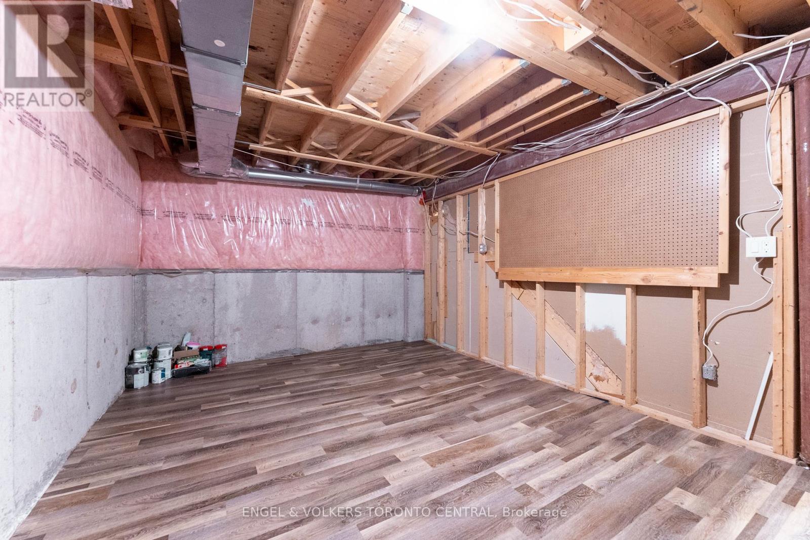 22 Donald Sim Avenue, Markham, Ontario  L6B 1B6 - Photo 30 - N12439216