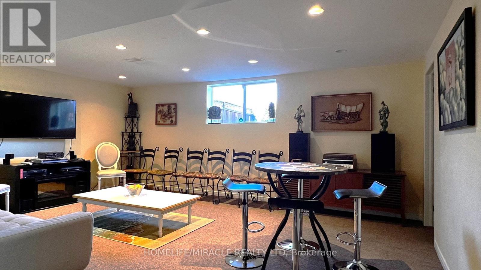 62 Vitlor Drive, Richmond Hill, Ontario  L4E 4P9 - Photo 21 - N12587080