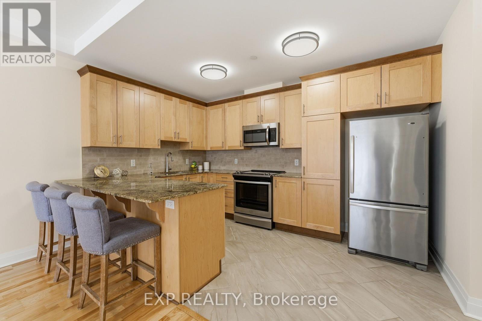 207c - 258 Coleman Street, Carleton Place, Ontario  K7C 1C5 - Photo 8 - X12573478