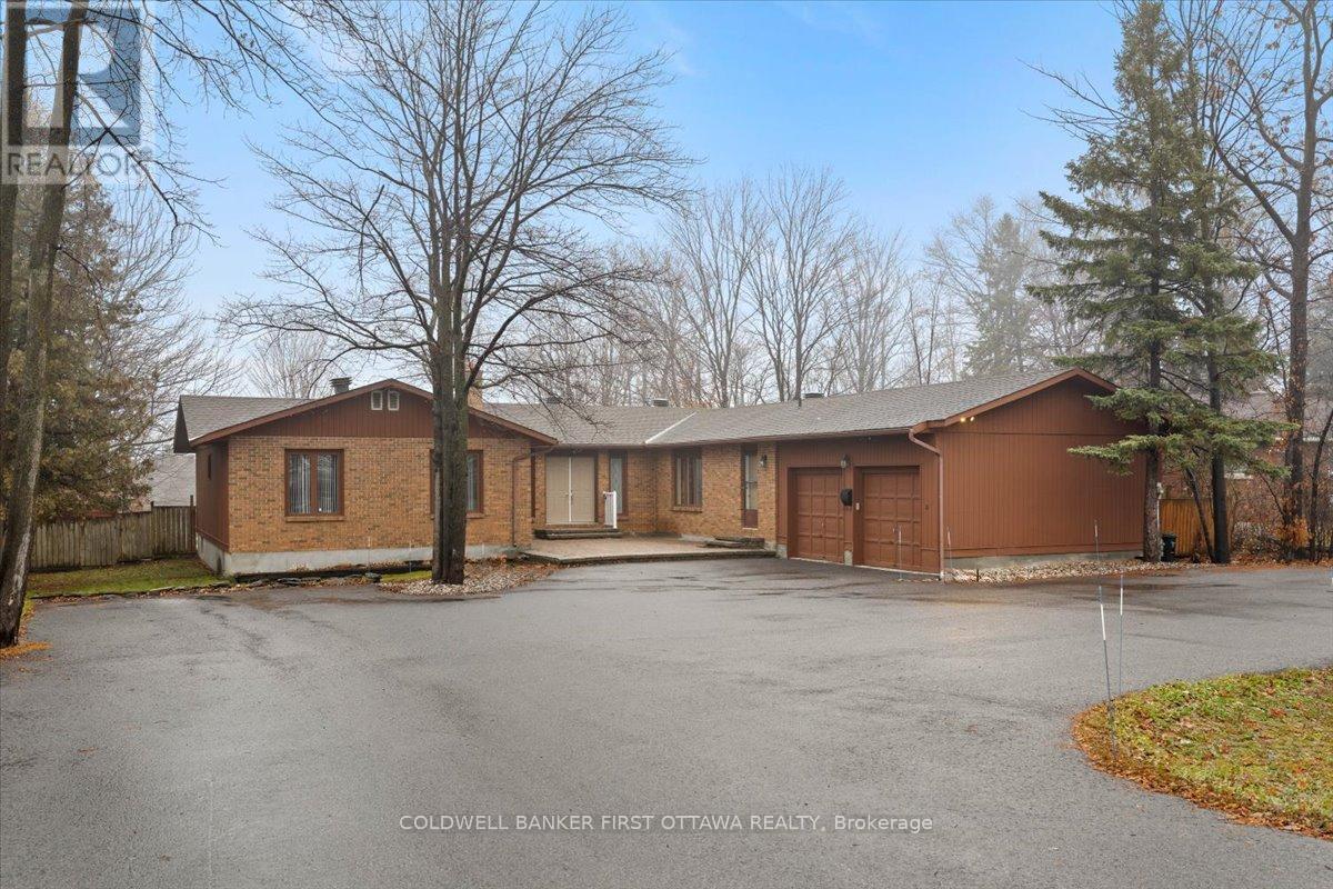 1083 CARP ROAD, Ottawa, Ontario