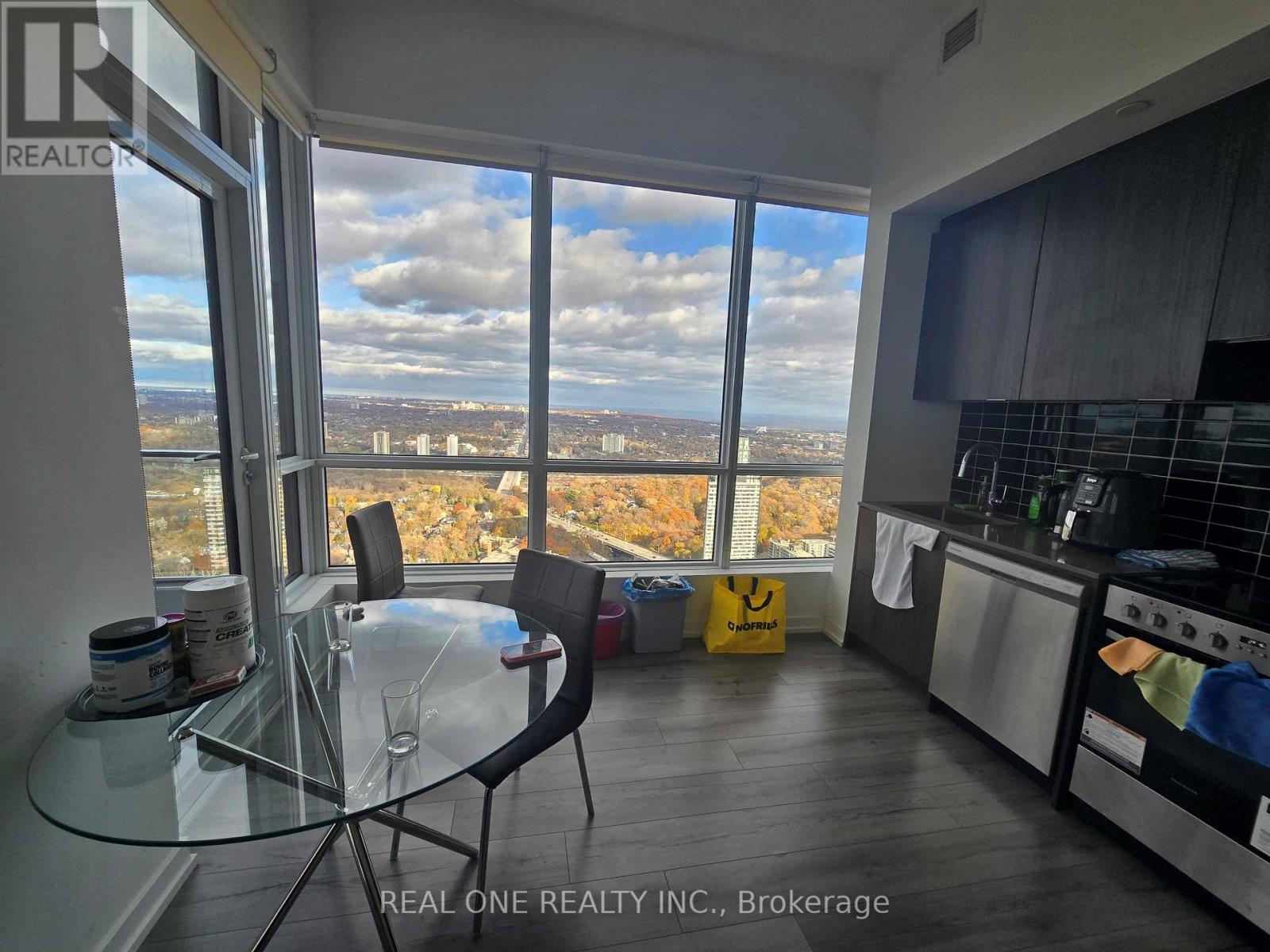 5407 - 395 Bloor Street E, Toronto, Ontario  M4W 0B4 - Photo 10 - C12587354