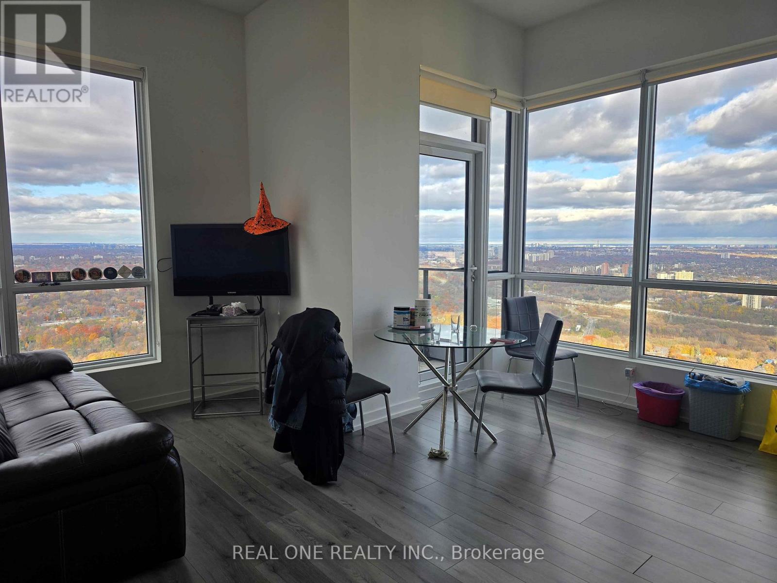 5407 - 395 Bloor Street E, Toronto, Ontario  M4W 0B4 - Photo 6 - C12587354