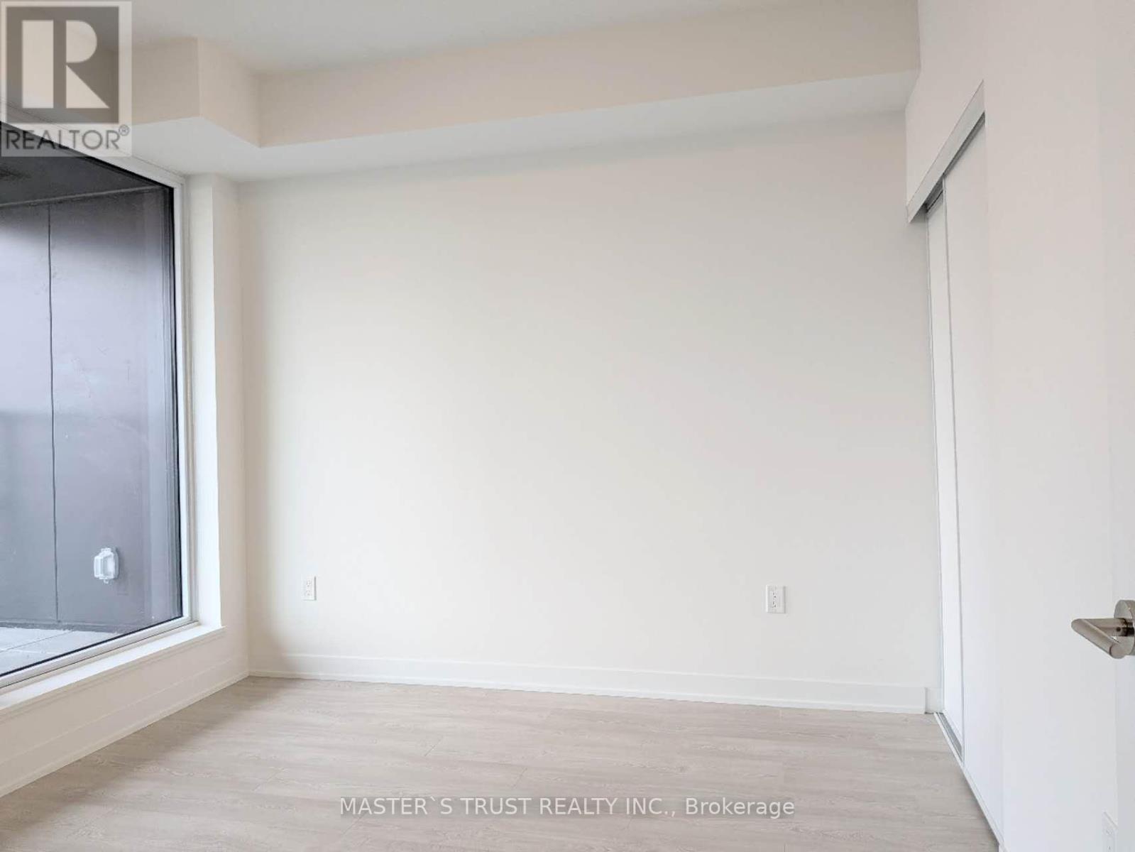 1220 - 1 Quarrington Lane, Toronto, Ontario  M3C 0S4 - Photo 6 - C12587368