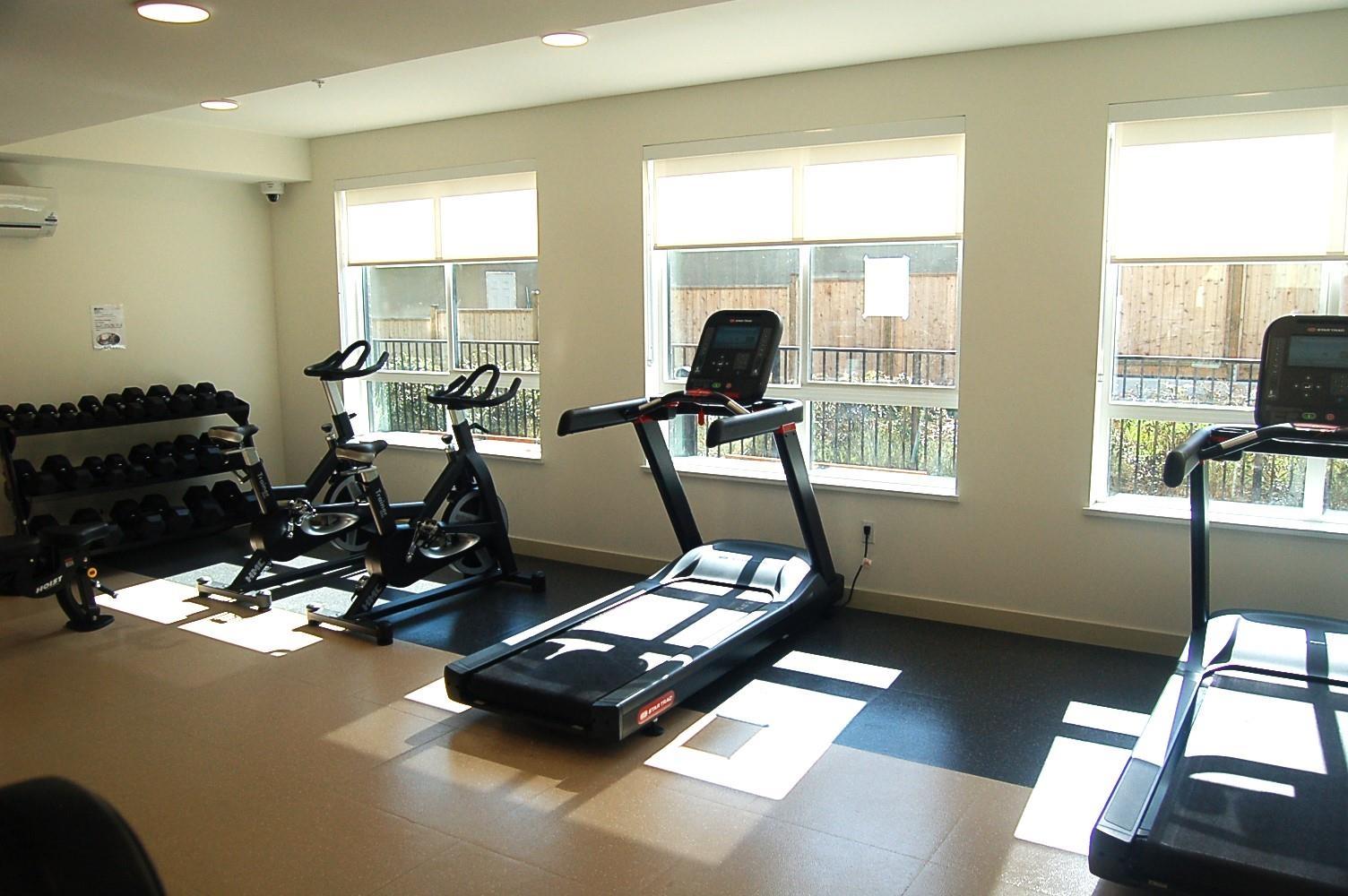 611 13439 94a Avenue, Surrey, British Columbia V3V 0G9 - Photo 21 - R3051115