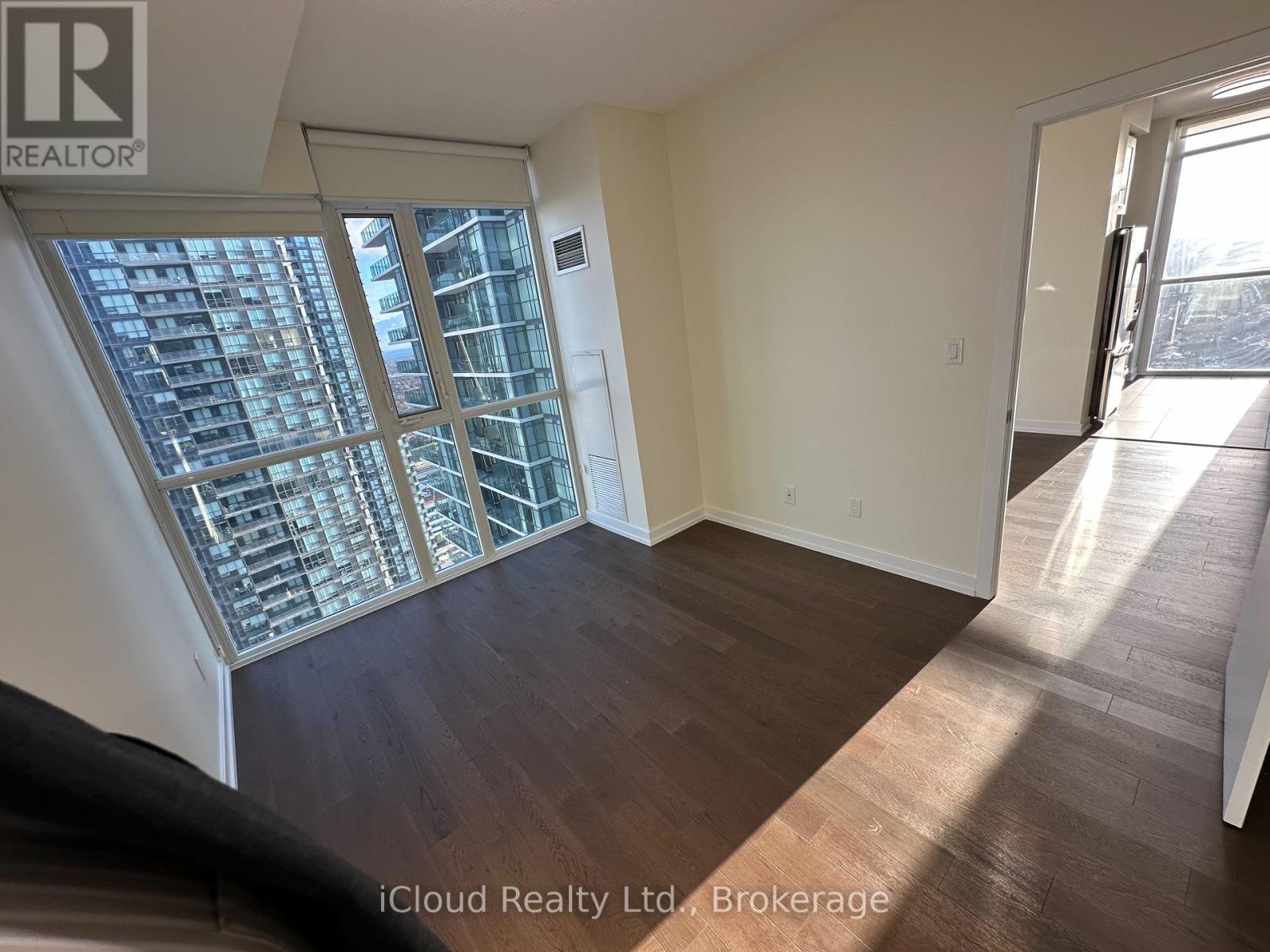3204 - 4070 Confederation Parkway, Mississauga, Ontario  L5B 0E9 - Photo 15 - W12587346