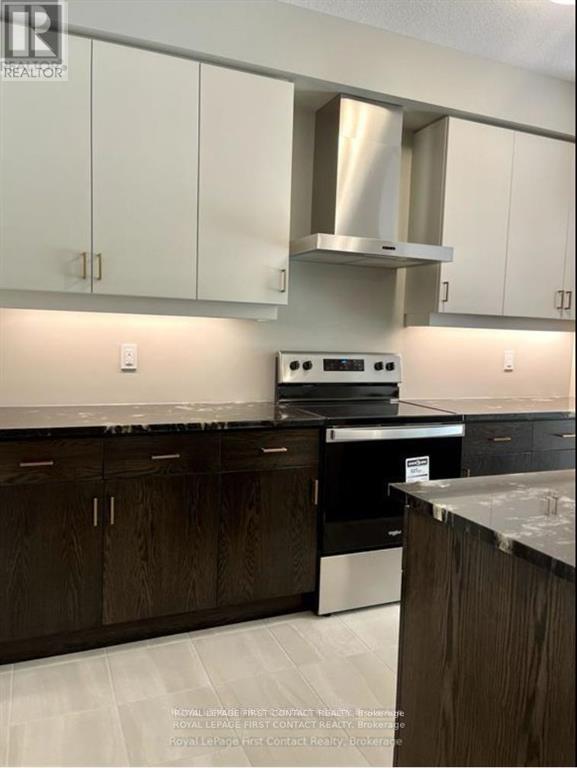 924 Robert Ferrie Drive, Kitchener, Ontario  N2R 1P2 - Photo 6 - X12587338