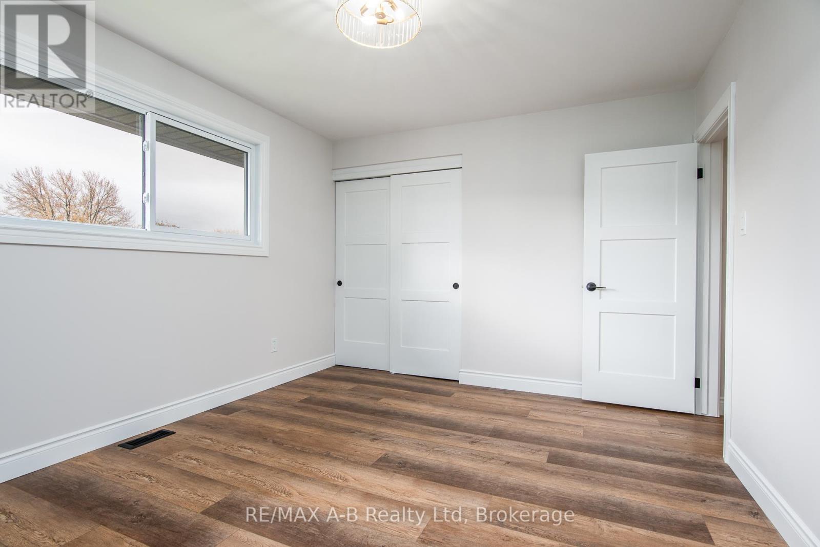 149 Norfolk Street, Stratford, Ontario  N5A 3Y7 - Photo 25 - X12504666